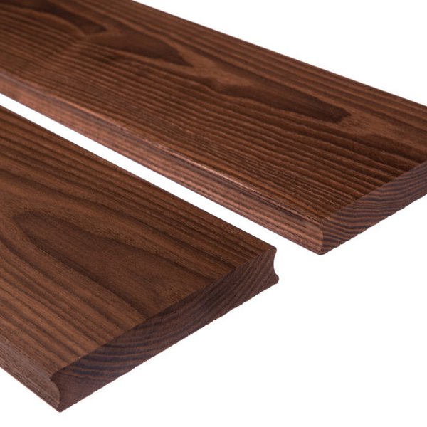 Thermoesche Terrassendiele